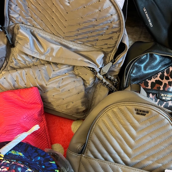 Vs bags 💕 9 - Picture 5 of 8